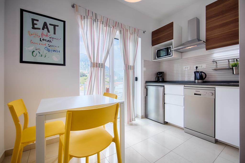 Apartments Zambarlin Komiza Ngoại thất bức ảnh