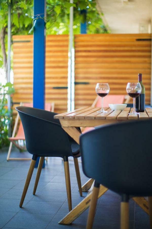 Apartments Zambarlin Komiza Ngoại thất bức ảnh